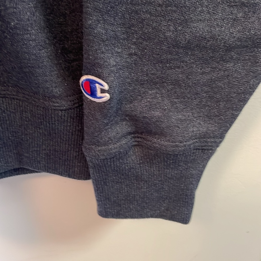 Champion crew neck sweatshirt - Picture 2 of 5
